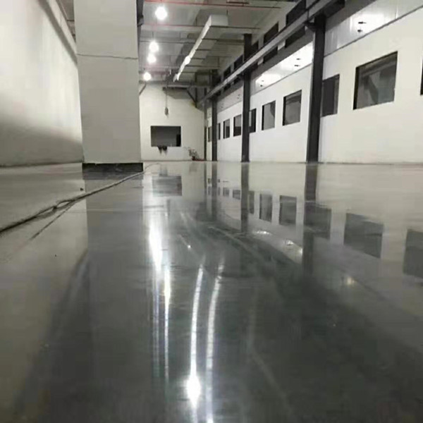 金剛砂地坪漆施工